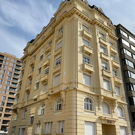 Uniek Appartement Op De Zeedijk Met Parking Ostende Exteriér fotografie